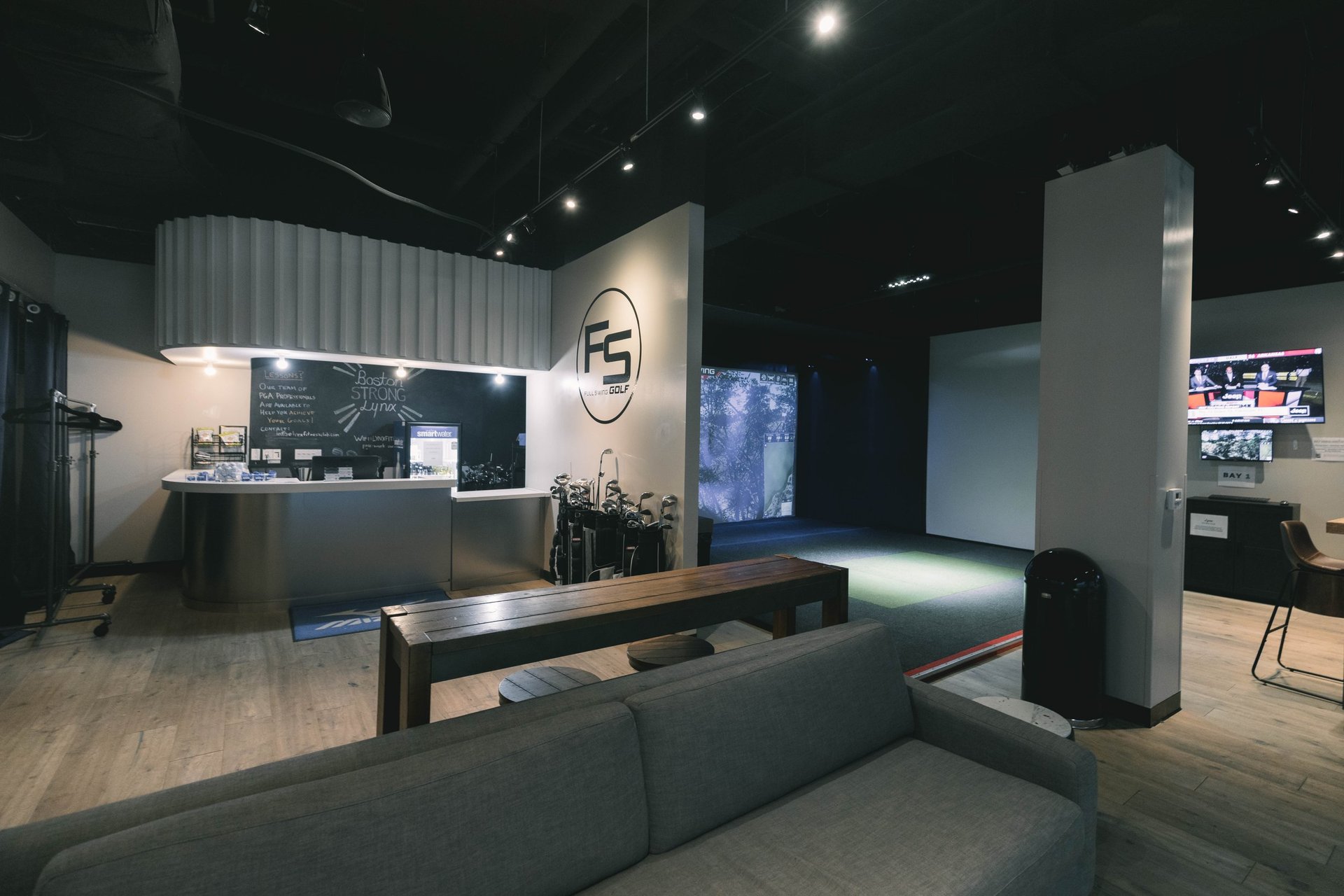 Lynx Fitness Club — frame 3
