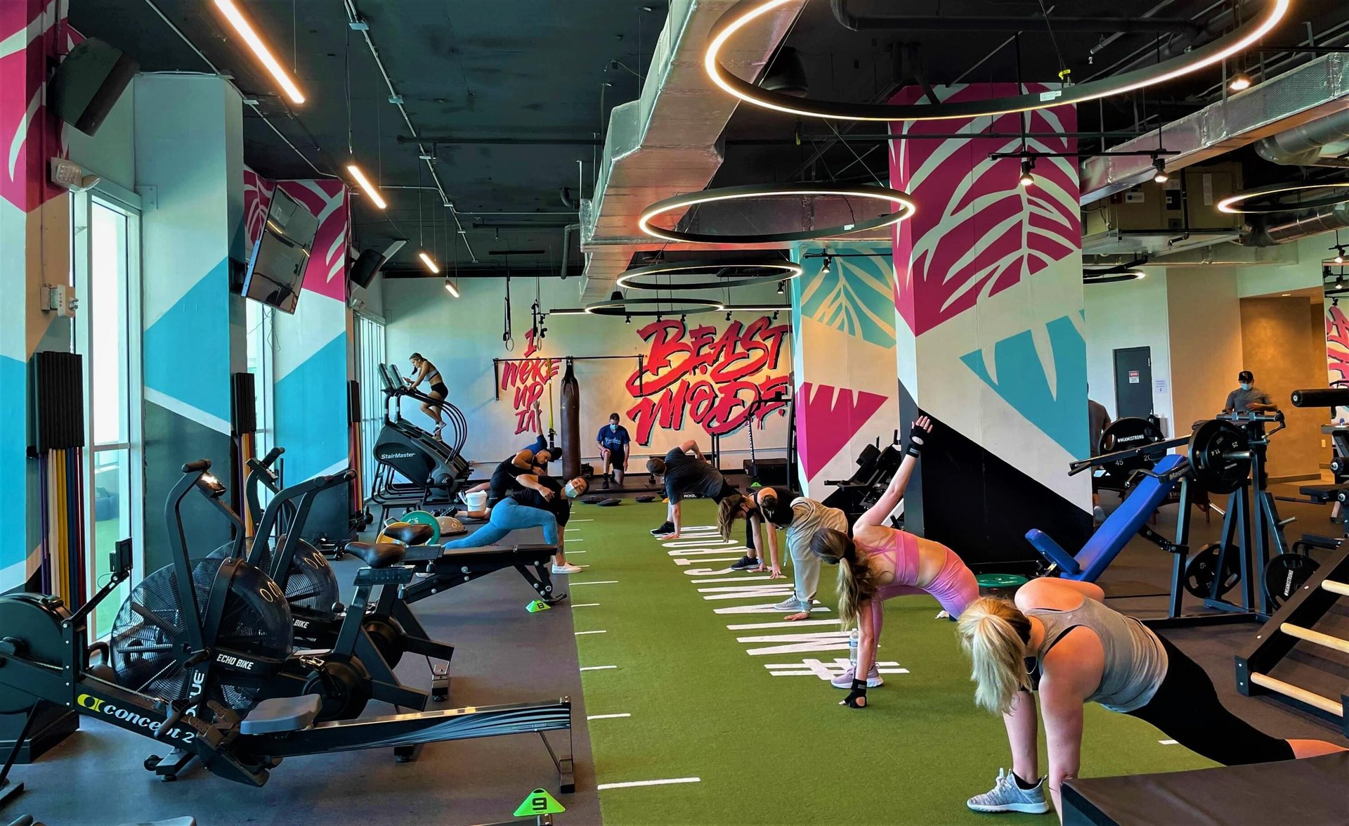 Miami Strong Gym — frame 2